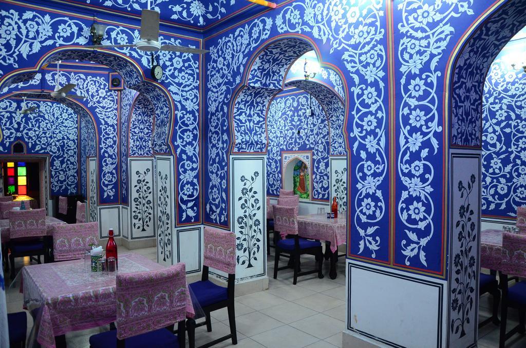 Hotel Burja Haveli Alwar Buitenkant foto
