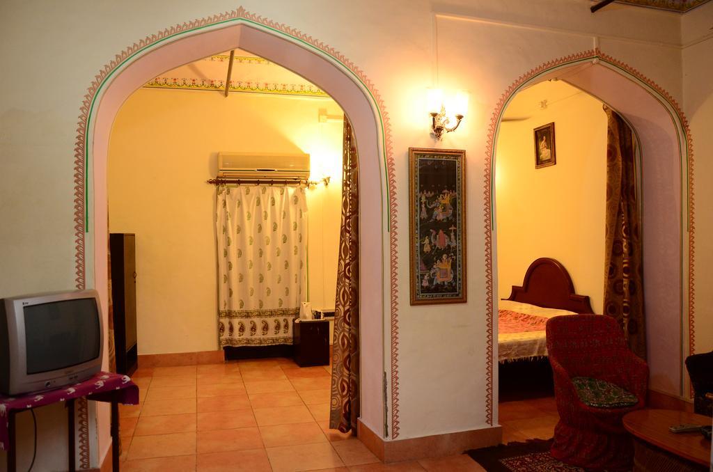 Hotel Burja Haveli Alwar Buitenkant foto